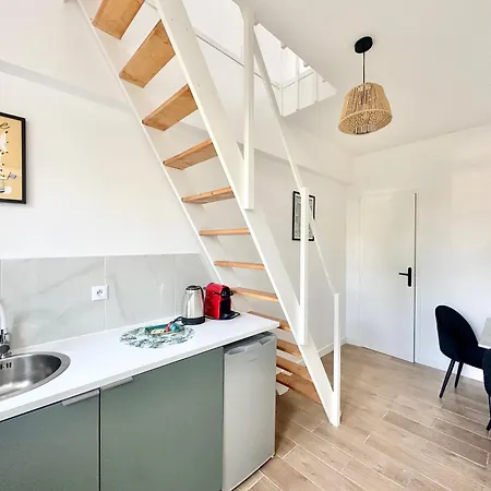 Verdun - Maisonnette Avec Parking Prive Appartement *